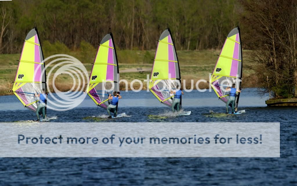 IMAGE: http://i412.photobucket.com/albums/pp203/ducklabdad/Windtest8-11.jpg