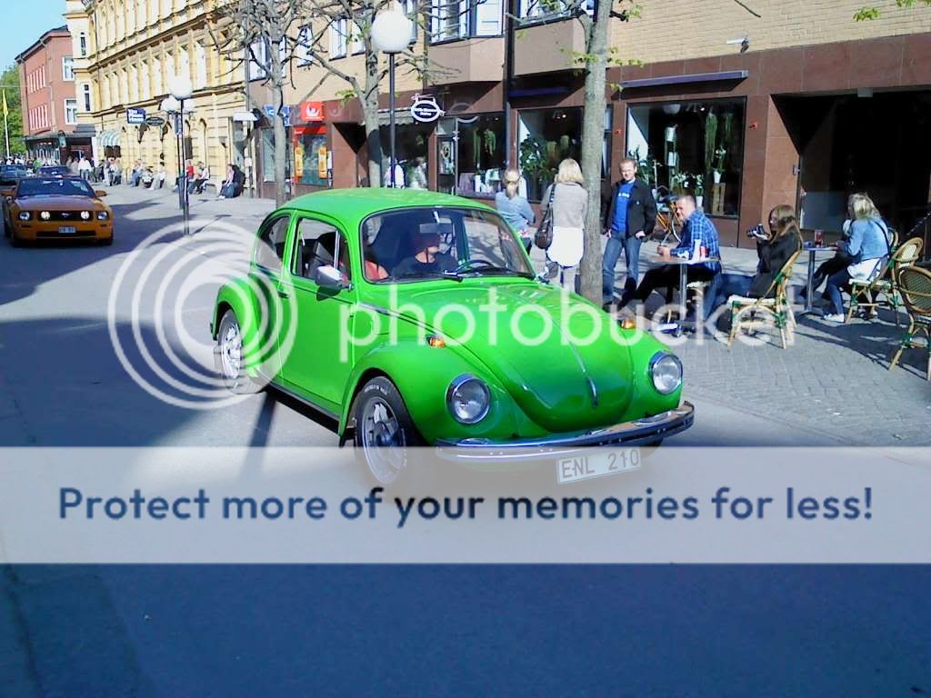http://i412.photobucket.com/albums/pp204/sleepytowncruisers/Cruising%202011%20Koping/DSC00028.jpg